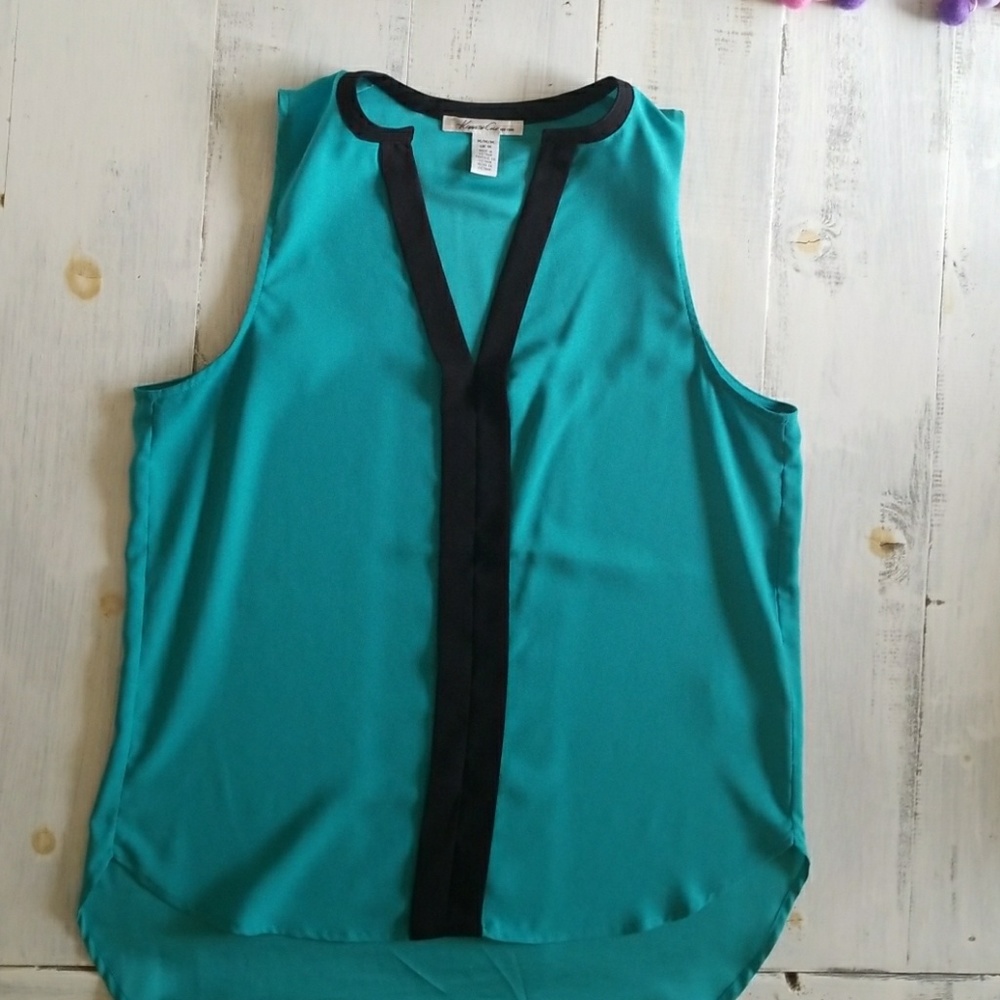 Kenneth Cole sleeveless blouse